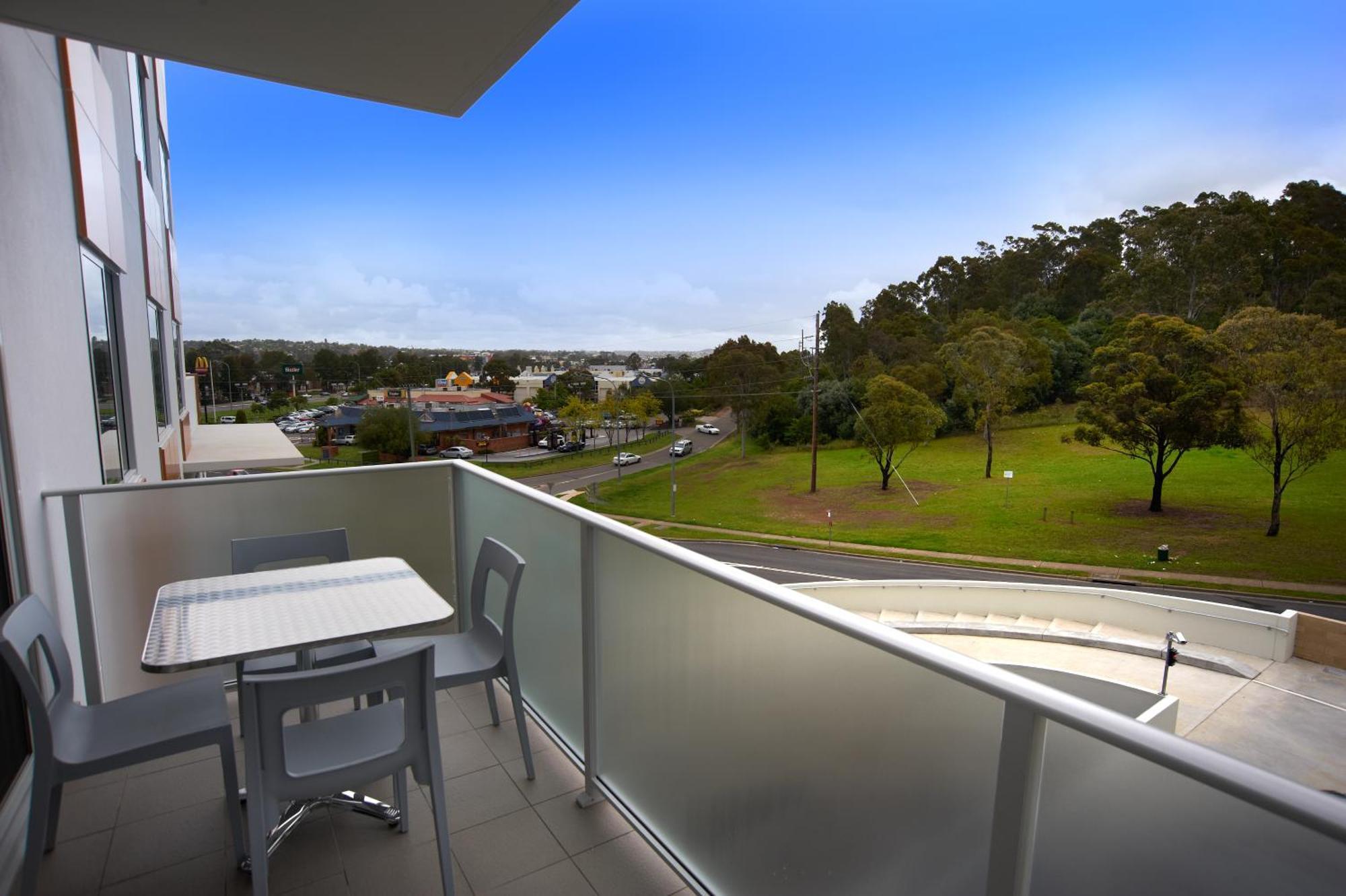Aparthotel Quest Campbelltown Extérieur photo