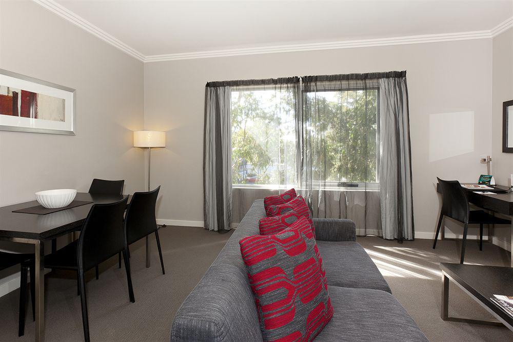 Aparthotel Quest Campbelltown Extérieur photo