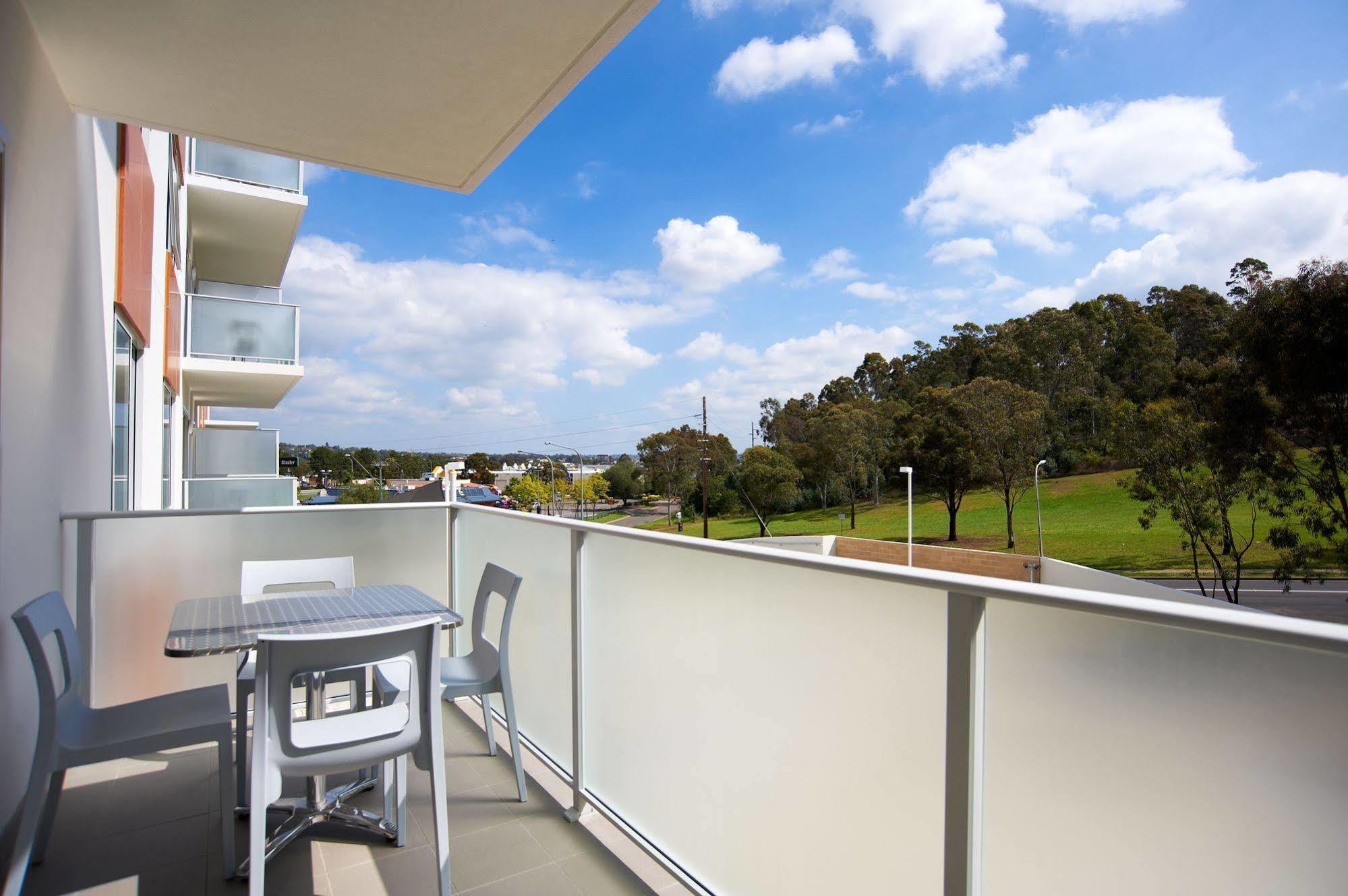 Aparthotel Quest Campbelltown Extérieur photo